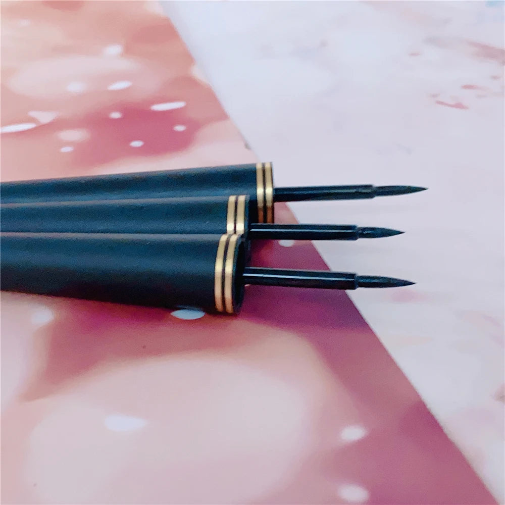 Makeup Black Liquid Eyeliner No Smudging No Makeup Waterproof And Sweat-proof Soft Make up Eye liner Superfine Eyes Liner
