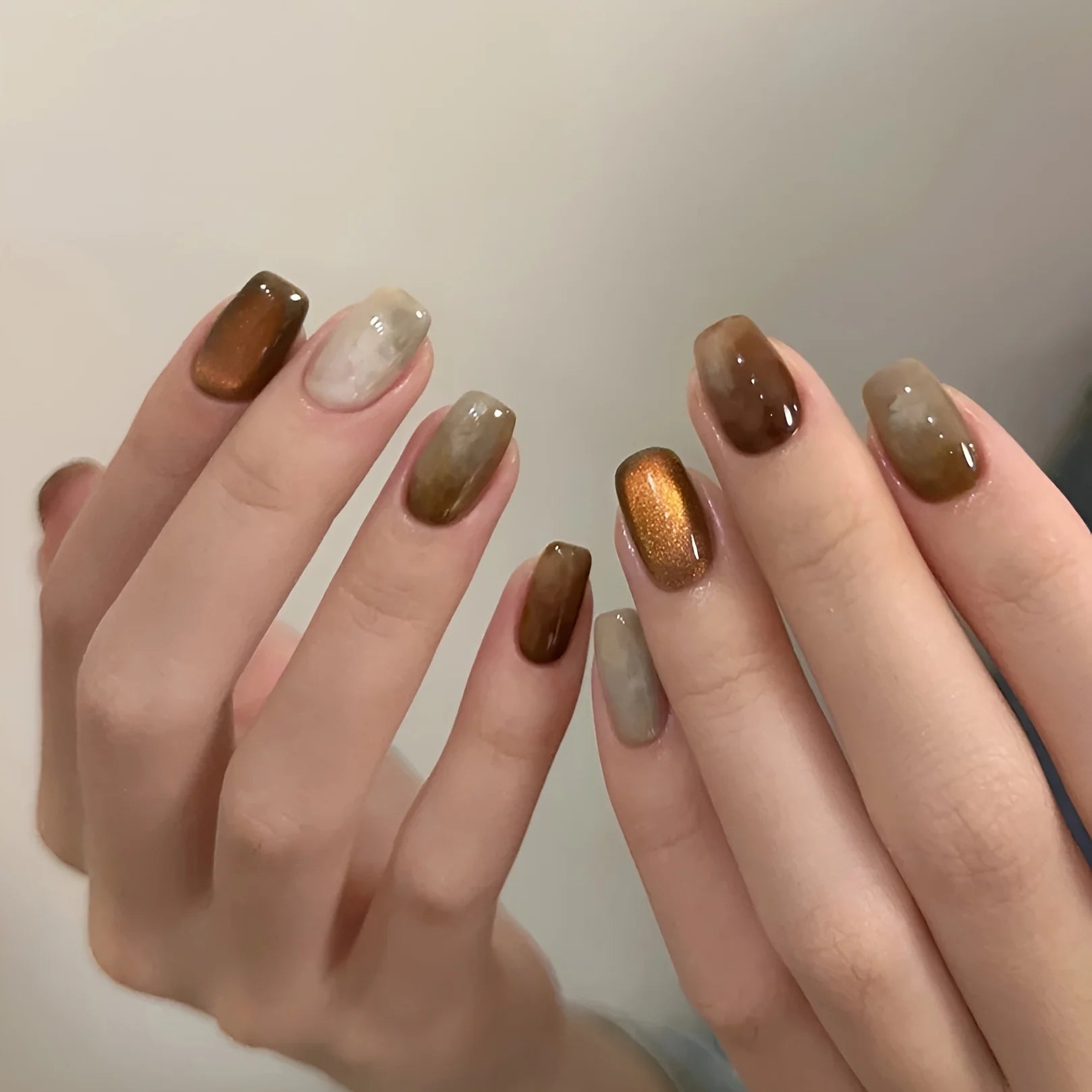 Round Nail Art Cat Eye Gel Magnetic Pen for Gel Polish 3D Cat Eye Nails Painting Strong Magnet Stick Manicure DIY Tools