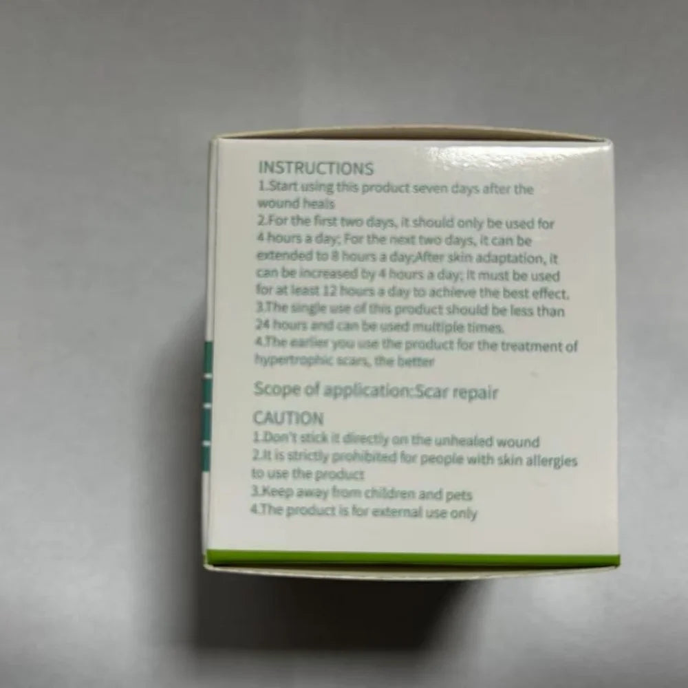 4CM X 3M Silicone Scar Sheets Self-Adhesive Stretch Mark Tape Scar Cover Patch Reusable and Effective Skin Care Strips