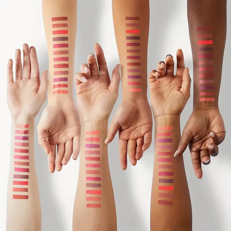 18-Piece Mini Lipstick Set, Matte + Lip Gloss Combination, Capsule Lipstick, Lip Plumping, Waterproof Lip Liner, Long-Lasting and Non-Fading, Portable Travel Style