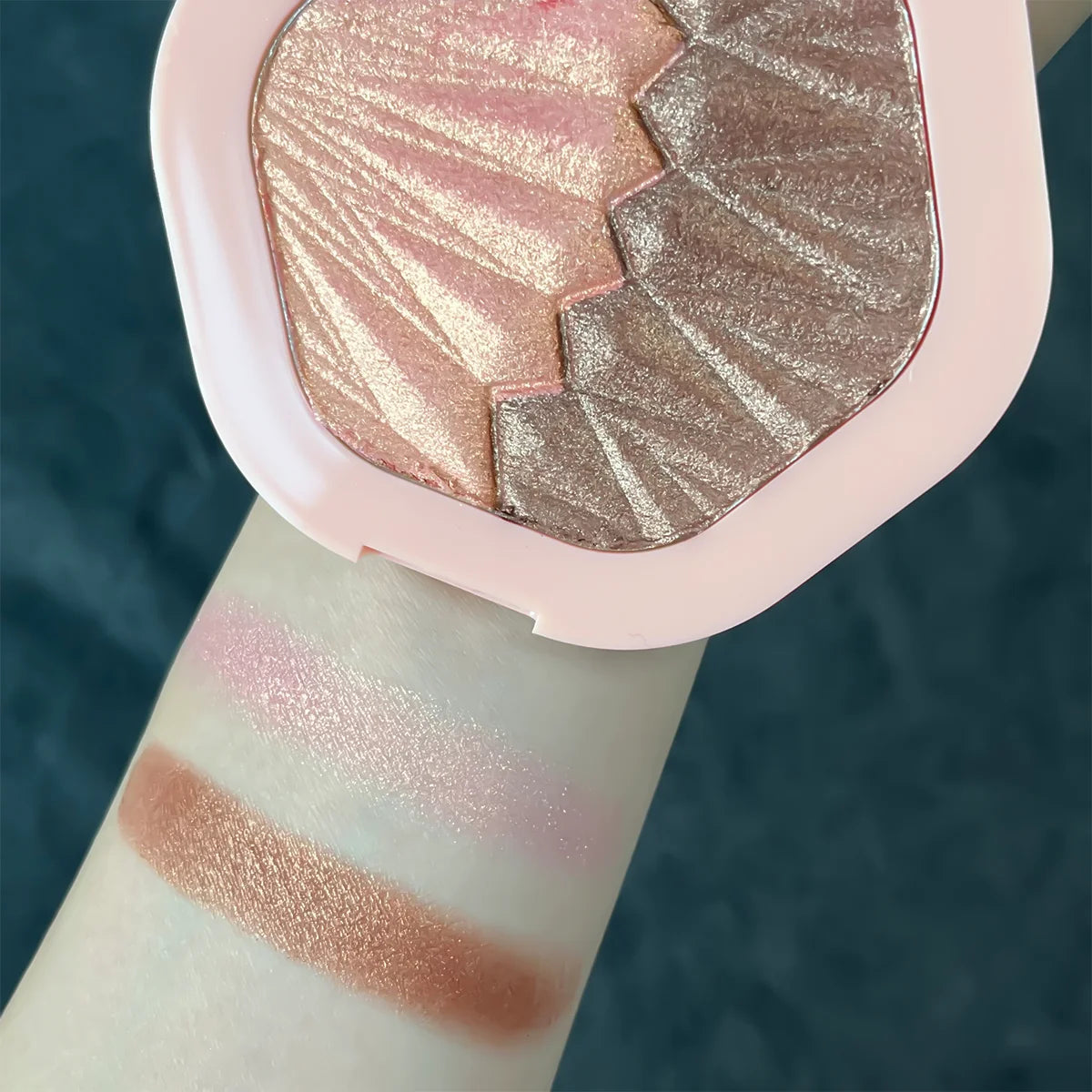 2-Color Blush Palette 2 in 1 Contouring Cream Face Cheek Blush Cream Makeup Sparkle Highlight Multicolor Makeup Blush
