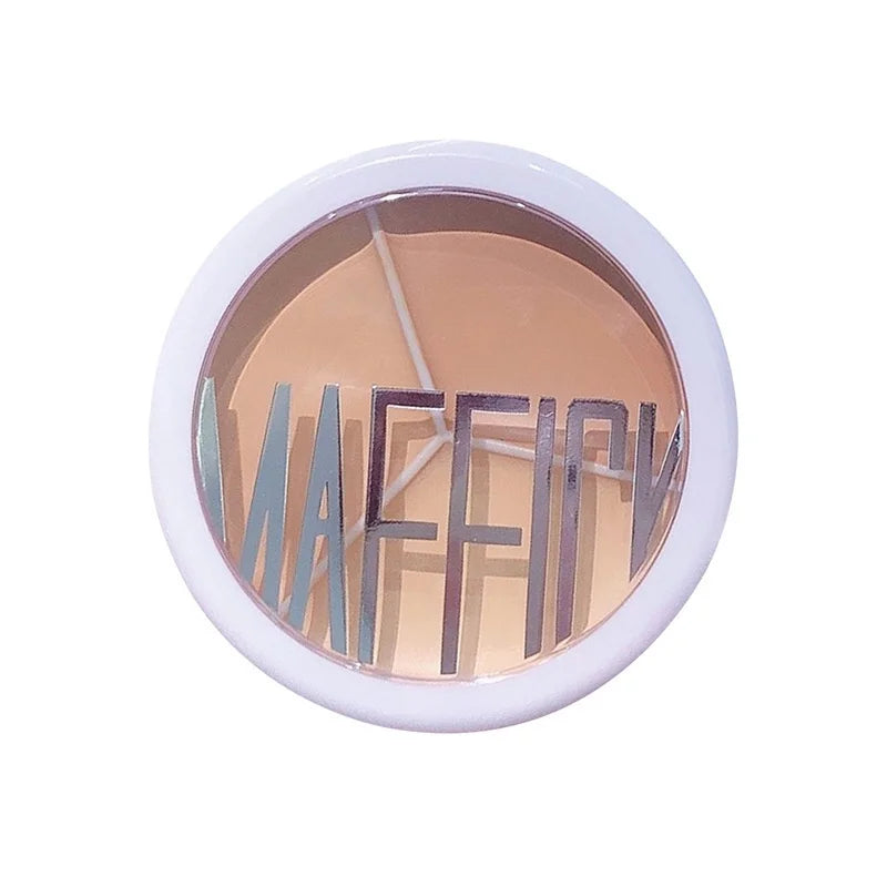 3-Color Concealer Palette Professionally Covers Dark Circles Around Eyes and Face